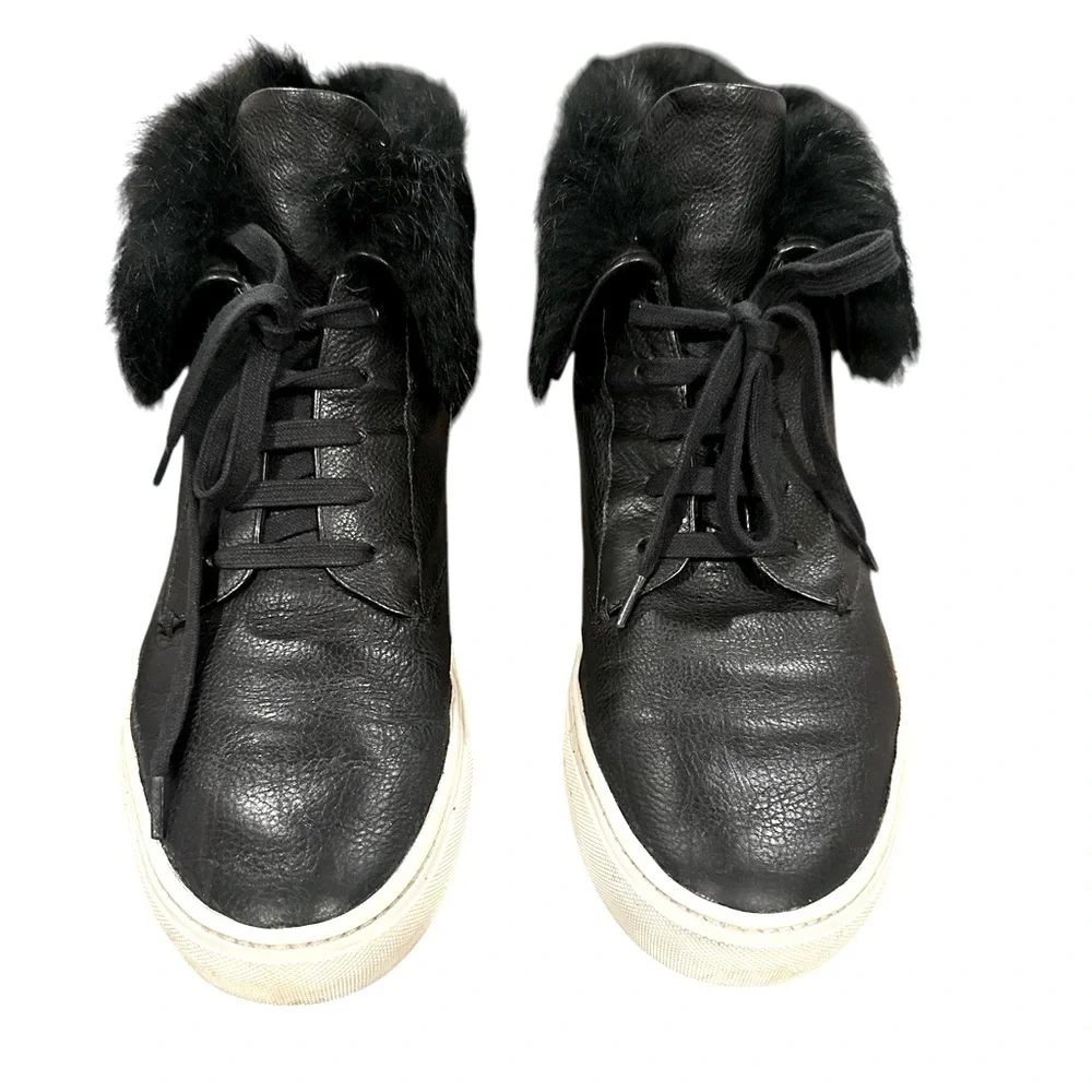 VINCE NYACK LADIES BLACK HIGH TOP RABBIT FUR TRIMMED SNEAKERS 9